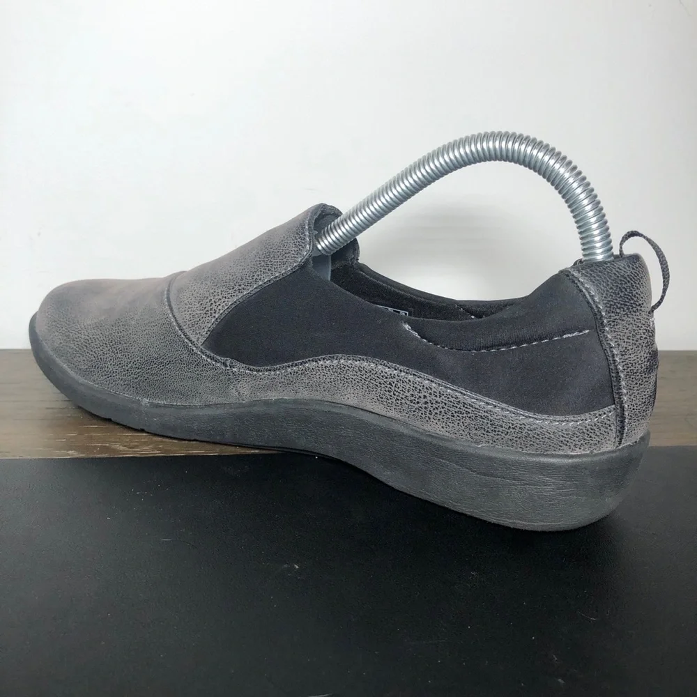 Clarks Women's Gray Slip-On Sneakers